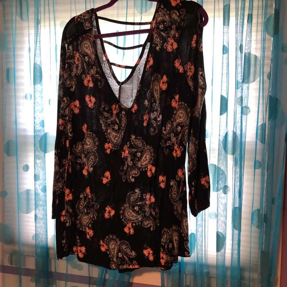 Torrid floral shirt, size 2